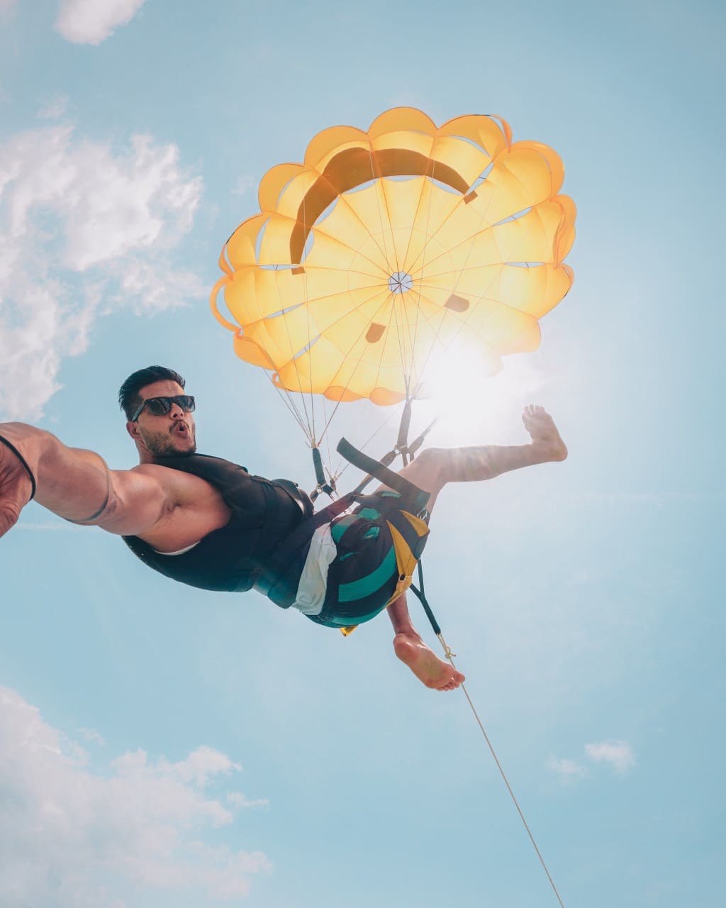 budva parasailing montenegro 5