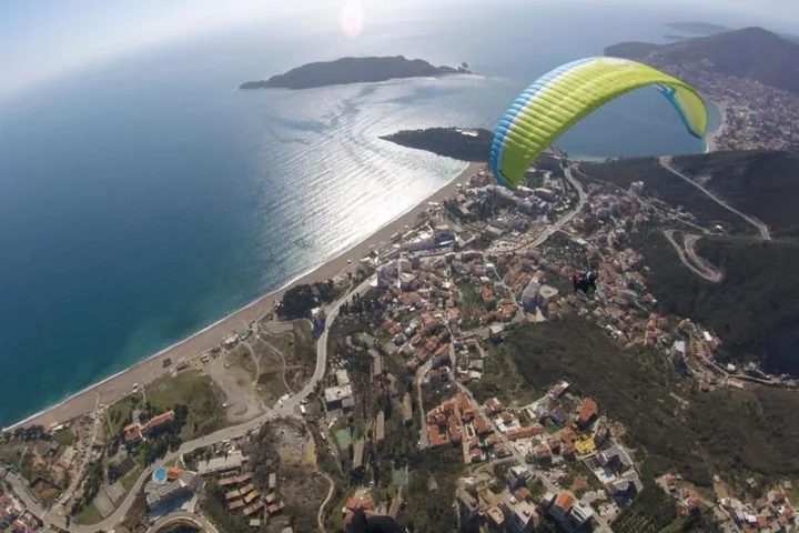 Budva Standard Flight: the clearest first choice