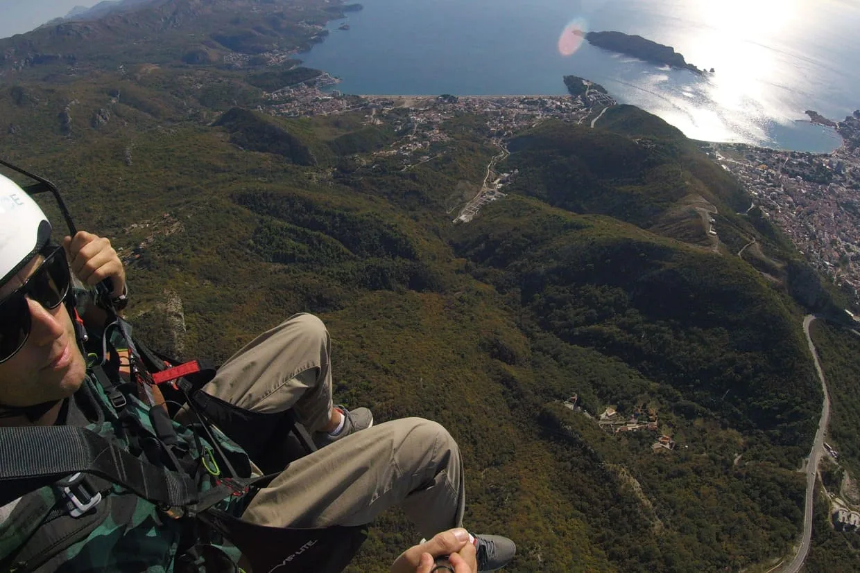 Budva Riviera paragliding gallery photo 3