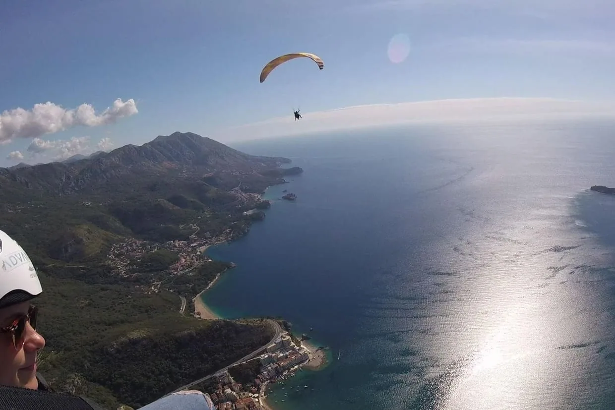 Budva Riviera paragliding gallery photo 4