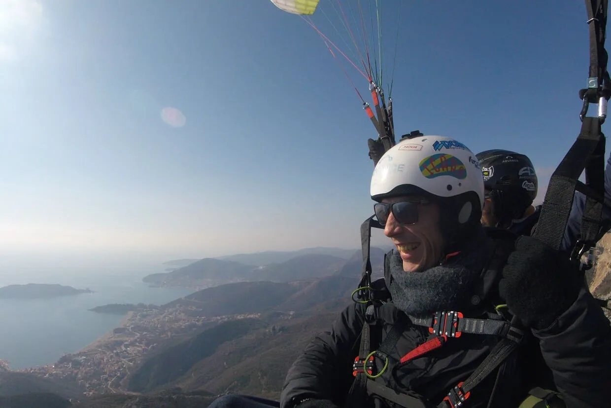 Budva Riviera paragliding gallery photo 5