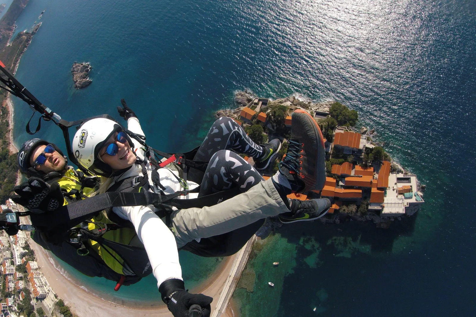 Sveti Stefan paragliding gallery photo 13